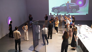 VOM KREATIVEN DIALOG ZU HANDWERKLICH GESTALTETEN ERLEBNISSEN: MAZDA X ECAL ERWECKEN DESIGNVISIONEN ZUM LEBEN